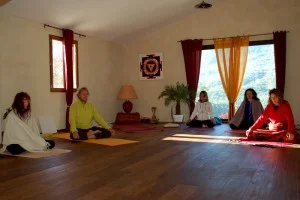 Salle de yoga stage yoga